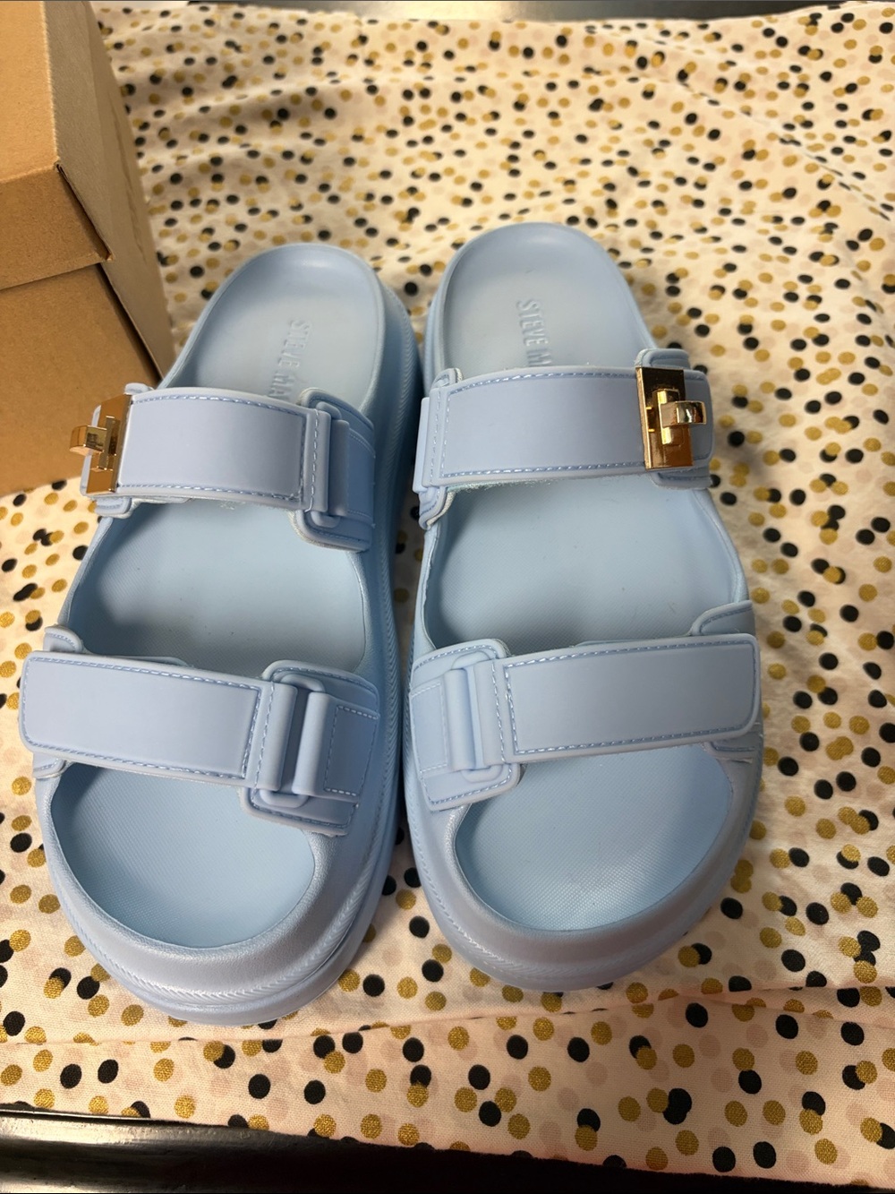Steve Madden size 7 blue sandals